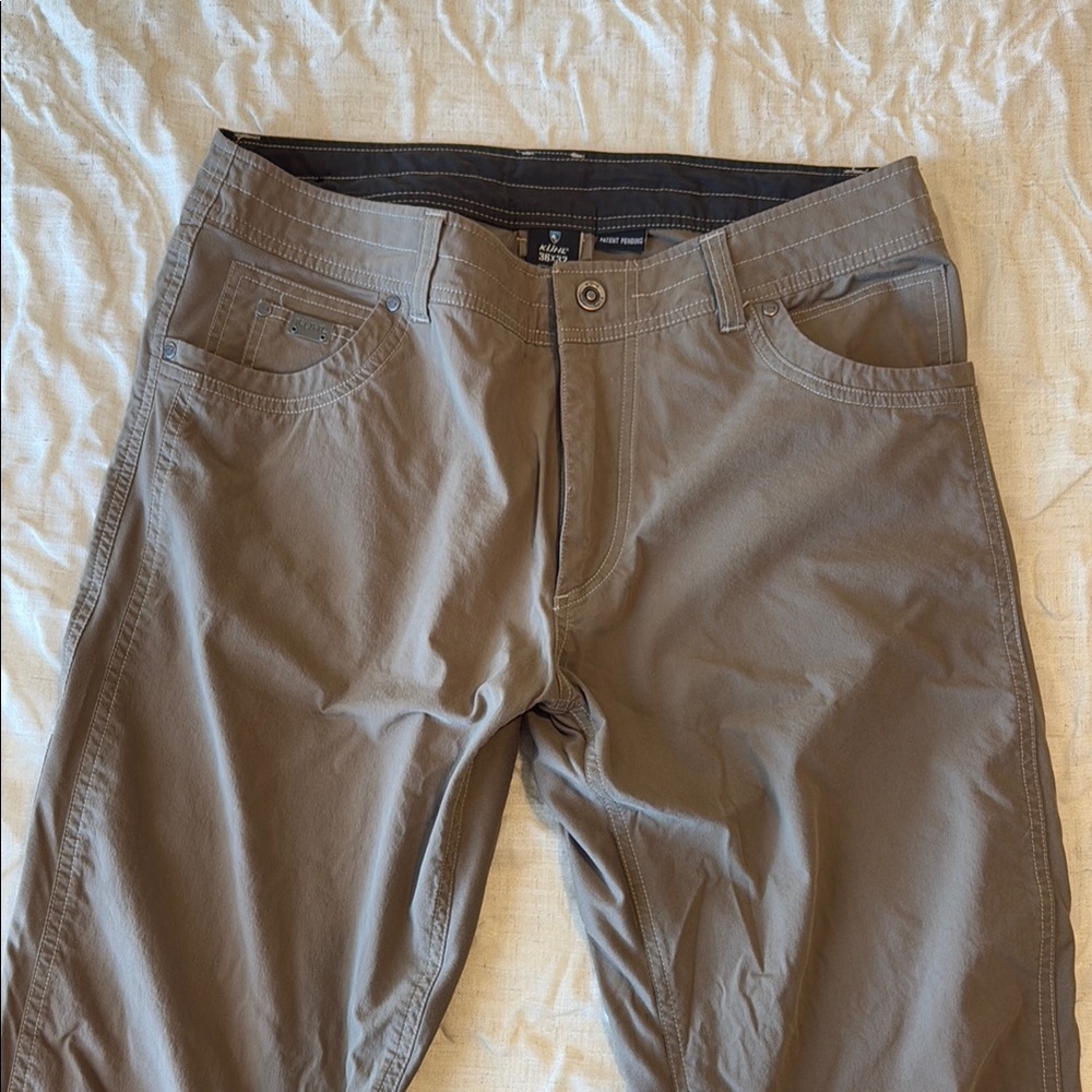Kuhl Tan Chinos Versatile Lightweight Pants